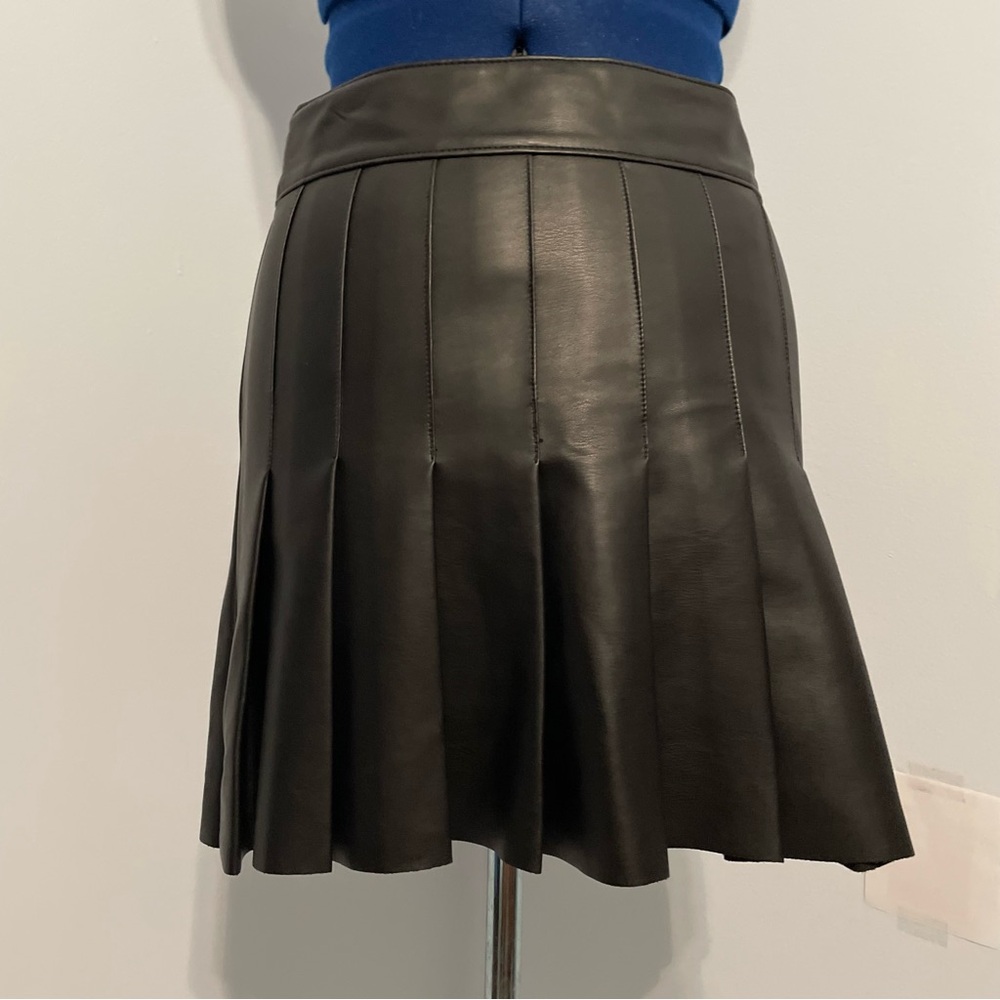 Black Leather Pleated Mini Skirt Size S